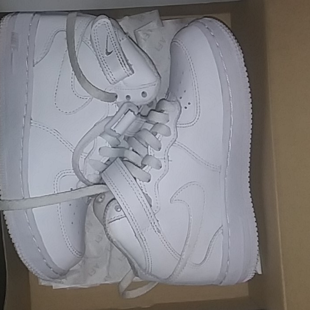 Kid air force ones